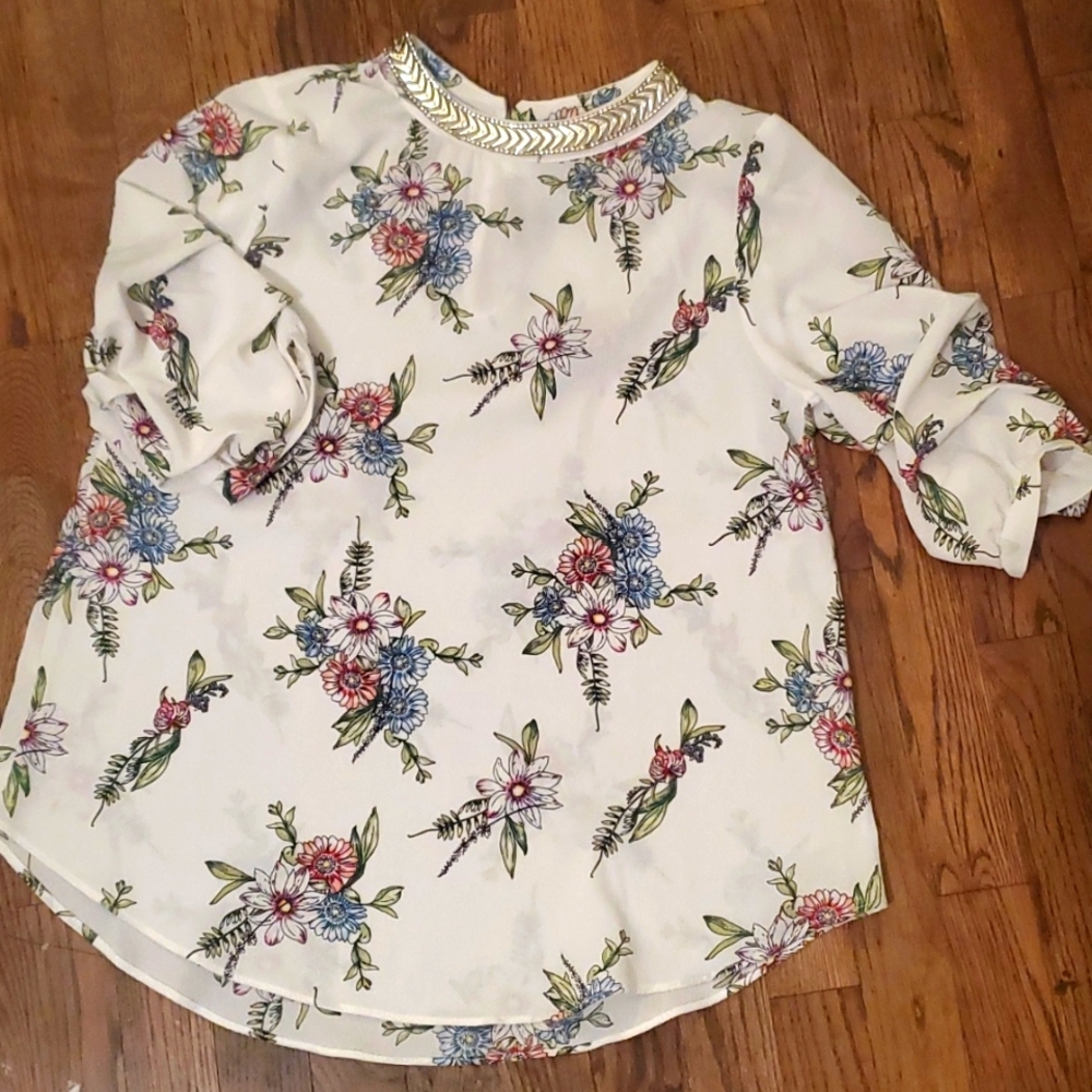 Women's blouse